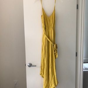 Yellow Wide-Leg Jumpsuit Sz M NWT